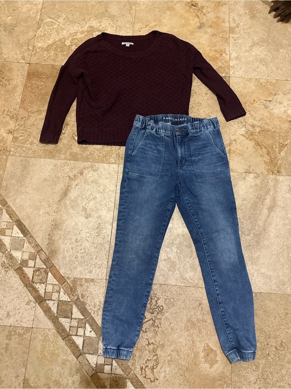 American Eagle outfit size M